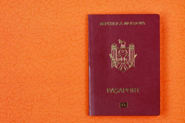 Passaporto Straniero Moderno Cittadino Della Repubblica Moldova Sfondo Con Spazio — Foto Stock