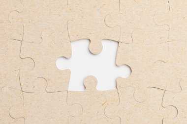 Tek elementi olmayan bulmacalar. Metin veya yazı için boşluk kopyala.