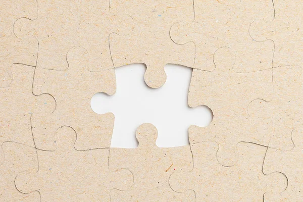 Tek elementi olmayan bulmacalar. Metin veya yazı için boşluk kopyala.