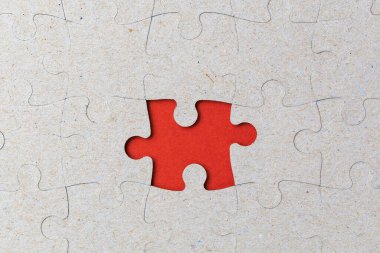 Tek elementi olmayan bulmacalar. Metin veya yazı için boşluk kopyala.