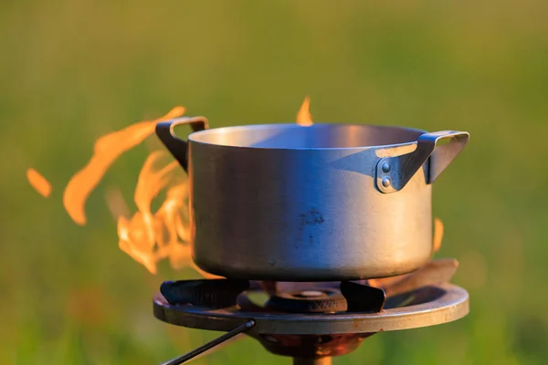 Maceta Quemador Gas Condiciones Campo Fondo Con Espacio Copia Para —  Fotos de Stock