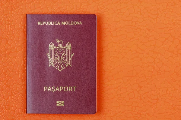 Passaporto Straniero Moderno Cittadino Della Repubblica Moldova Sfondo Con Spazio — Foto Stock