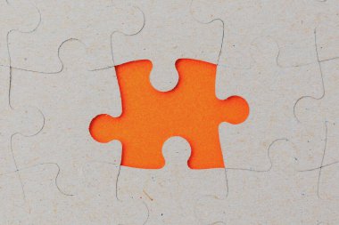 Tek elementi olmayan bulmacalar. Metin veya yazı için boşluk kopyala.