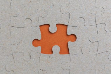 Tek elementi olmayan bulmacalar. Metin veya yazı için boşluk kopyala.