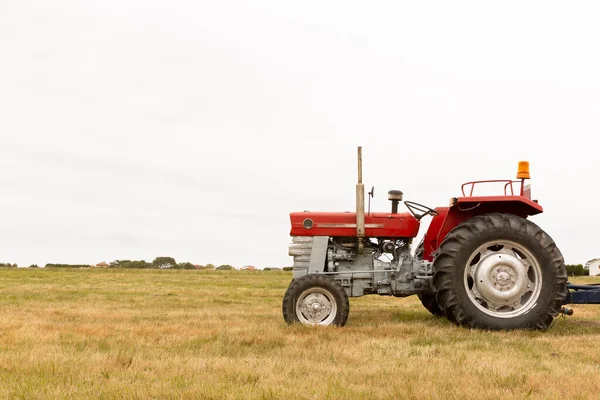 Side View Tractor Standing Crop Field Day Cloudy Concept Agriculture — Stockfoto