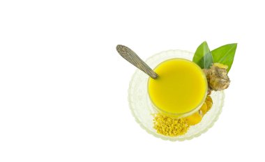 Plai suyu beyaz arka planda izole edilmiş..