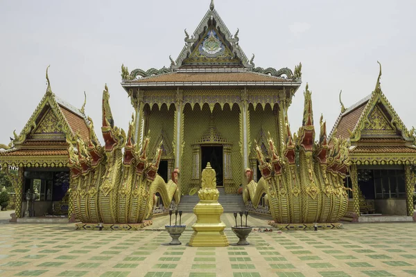 Wat Sri Bueng Bun Famoso Belo Templo Província Sisaket Tailândia — Fotografia de Stock