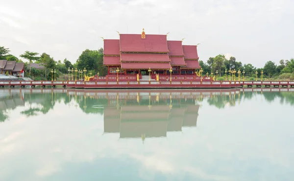 Wat Lahan Sai Egy Templom Egy Gyönyörű Építési Modell Buriram — Stock Fotó