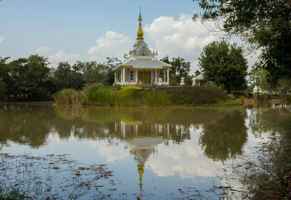 Wat Thung Setthe Είναι Ένα Διάσημο Βουδιστικό Αξιοθέατο Και Βουδιστική — Φωτογραφία Αρχείου