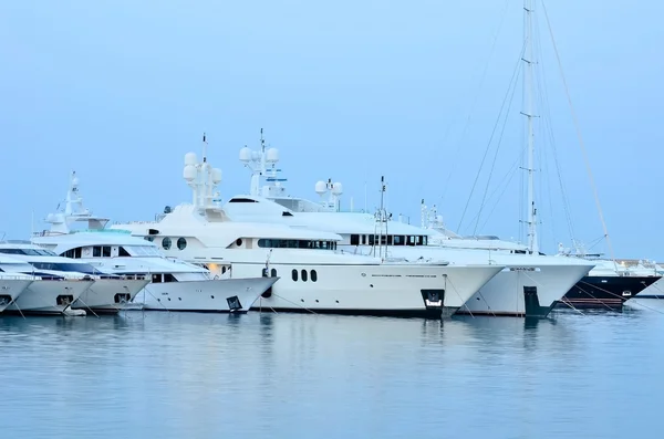 Luxury boats — Stock Photo, Image