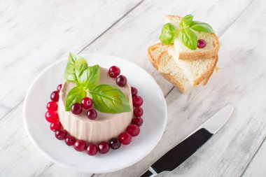 tavuk karaciğer pate