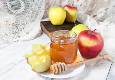 rosh hashana için Apple ile bal