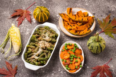 Şükran Günü geleneksel şenlik yemekleri