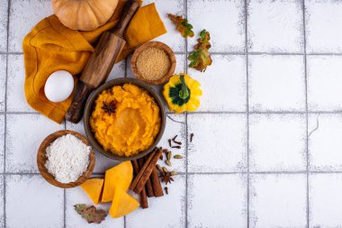 Kabak turtası pişirmek için.