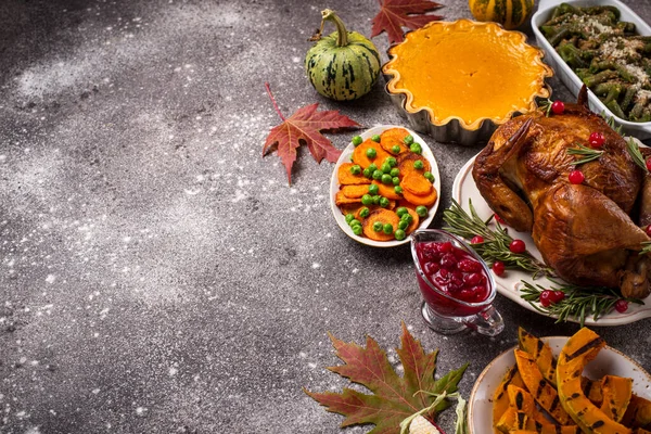 Thanksgiving Day traditioneel feestelijk diner — Stockfoto