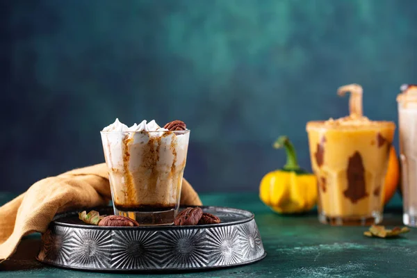 Fındık ve karamel ile sonbahar smoothie