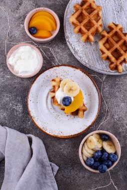 Croffle veya croissant waffle, moda yemekler..