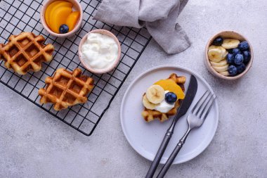 Croffle veya croissant waffle, moda yemekler..