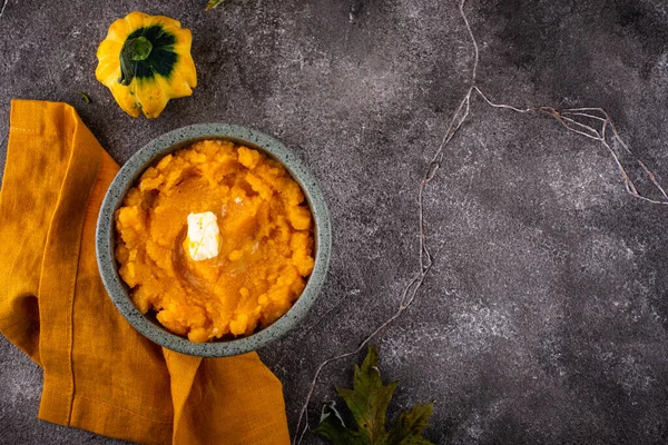 Gachas de calabaza. Plato tradicional otoño — Foto de Stock