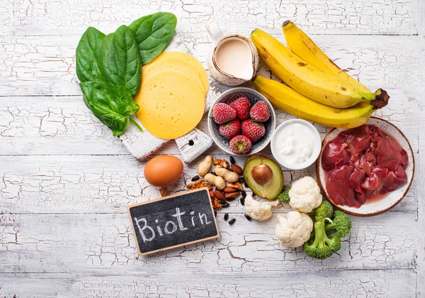 Fonti naturali di vitamina B7 biotina — Foto Stock