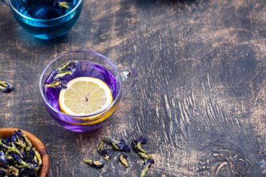 Mavi ve mor çay Kelebek bezelyesi