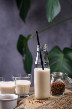 Laktozsuz sütsüz karabuğday sütü