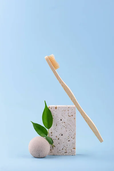 Escova de dentes de bambu, zero produtos de tratamento de resíduos — Fotografia de Stock