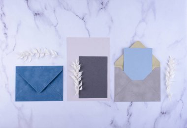 Düğün davetiyesi. Tarih kavramını kaydet