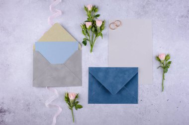 Düğün davetiyesi. Tarih kavramını kaydet