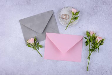 Düğün davetiyesi. Tarih kavramını kaydet