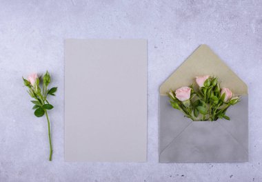 Düğün davetiyesi. Tarih kavramını kaydet