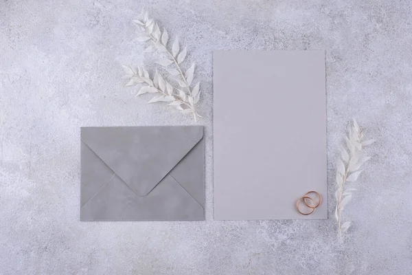 Düğün davetiyesi. Tarih kavramını kaydet