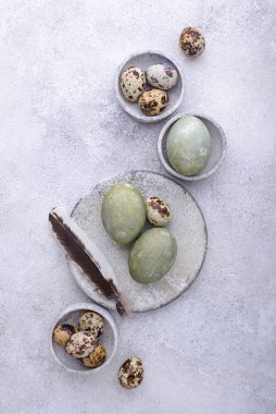 Şenlikli Paskalya boyası Yeşil yumurtalar