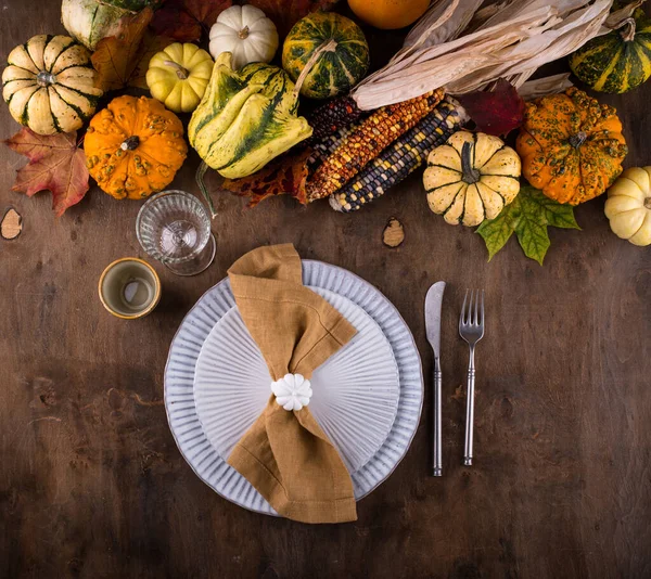 Table Action Grâces Automne Avec Citrouille Feuilles — Photo