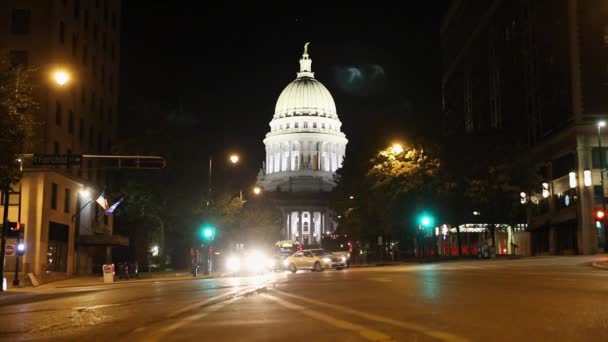 Wisconsin State Capitol building in Madison, WI — Vídeo de Stock