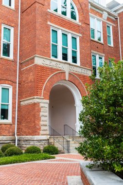 Clemson, SC - 2021: Clemson Üniversitesi kampüsündeki Tillman Hall