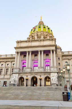 Harrisburg, PA - 2021: Pennsylvania Eyalet Binası