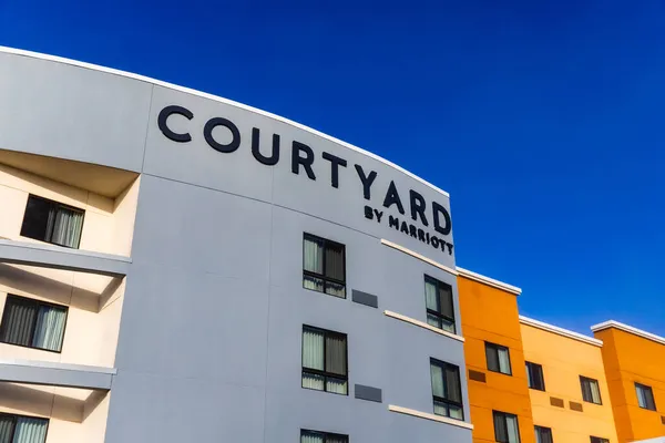 Auburn 2021 Courtyard Marriott Una Marca Hoteles Precio Medio Propiedad — Foto de Stock