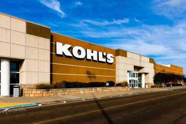 Flowood, MS-2021: Kohl 's, Kohl Şirketi tarafından işletilen bir mağaza perakende zinciri..