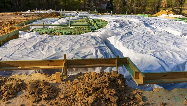 Yeni ev inşaatı yeni bir vakıf için hazırlanıyor