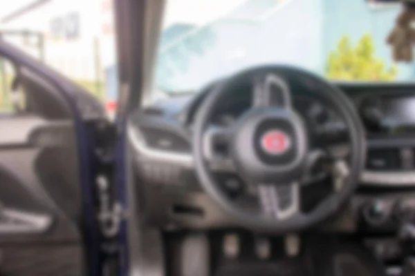 Arabada bulanık. Fiat egea modeli. 