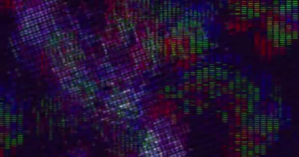 Наложение Старого Поврежденного Экрана Эффектом Шума Глюка Иллюстрацией Движущихся Человеческих — стоковое видео