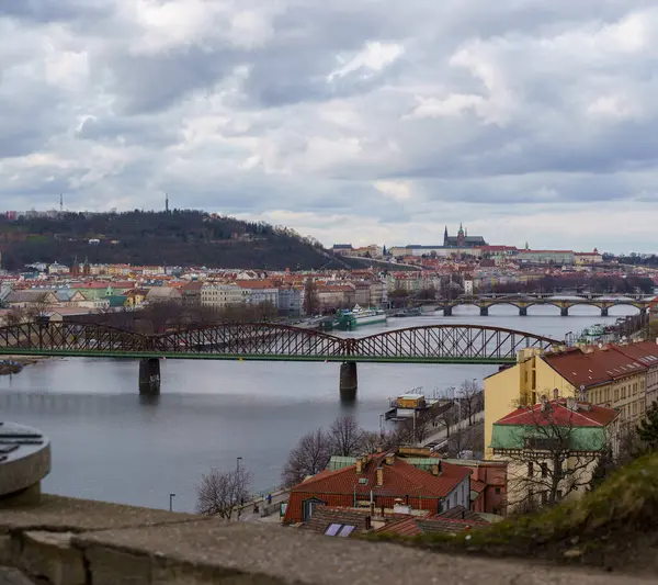 View Prague Castle Bridges Vltava River Center Prague Cloudy Day — Stock Photo, Image