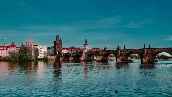 Πανοραμική Θέα Της Γέφυρας Του Καρόλου Στον Ποταμό Vltava Στο — Φωτογραφία Αρχείου