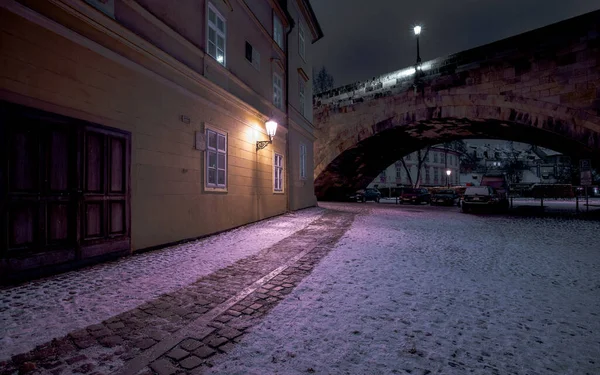 Snowy Ulicy Centrum Pragi Nocy 2021 — Zdjęcie stockowe