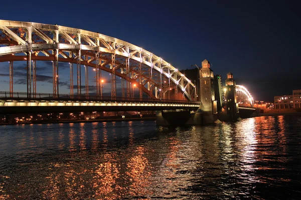 Pont bolcheokhtinsky, Saint-Pétersbourg — Photo