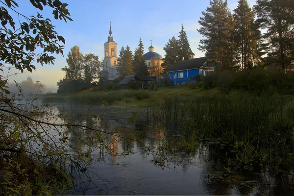 Voronino、ノヴゴロド地域、ロシアの村の教会 — ストック写真