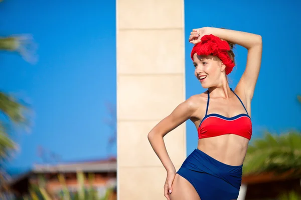 Ragazza in costume da bagno — Foto Stock