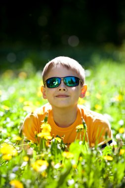 erkek güneş gözlüğü