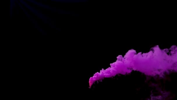 Színes Rózsaszín Füstbomba Vagy Homályos Gránát Fújja Képernyőn Fesztivál Vagy — Stock videók